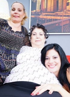 Three old and young lesbians making it big