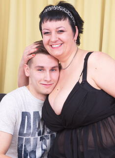 This big mama loves her toy boy hard and long